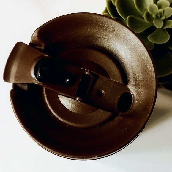 Tall Starbucks 1971 Pike Place 16 oz Thermal Lidded Travel Cup - Picture 4 of 12